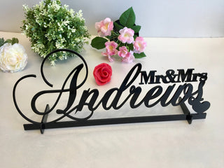 Mr And Mrs Wedding Table Sign & Heart Personalized Last Name Wedding Centerpieces Surname Sweetheart Table Reception Decor Gold Wooden Metal Laser Cut Metal Signs Custom Gift Ideas