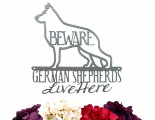 German Shepherds Live Here Metal Sign Silver Metal Sign Dog Sign Door Sign Wall Hanging Wall Plaque Decorations